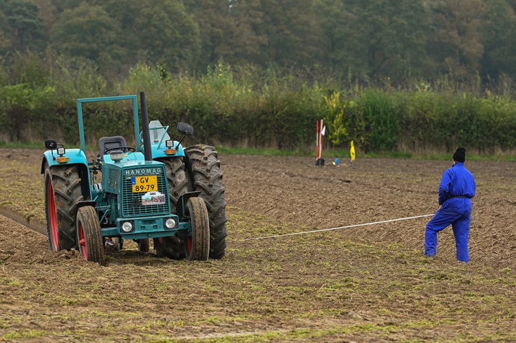 Fotoreportage: Ploegen voor de Nederlandse titel