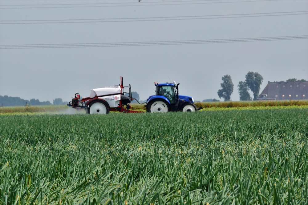 Bedrijfsleven en overheid zetten schouders onder Milieu-Indicator Gewasbescherming